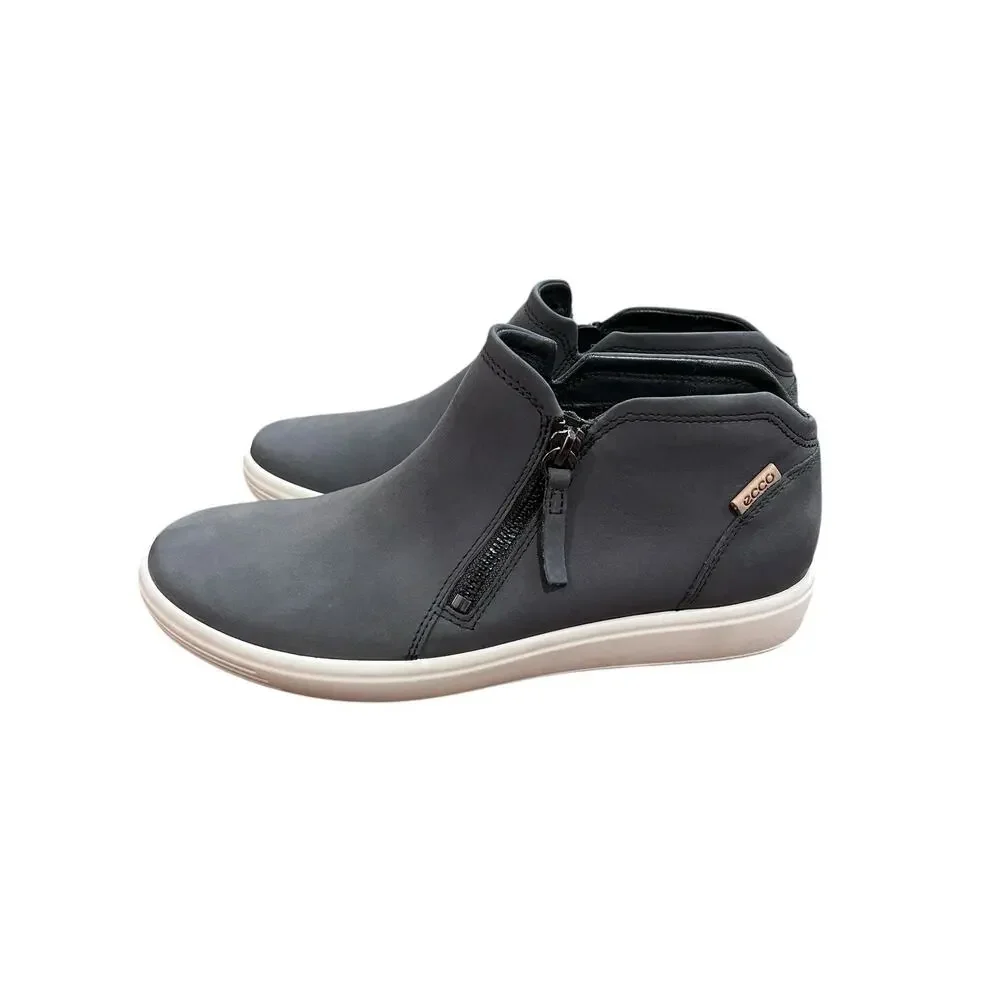 ECCO Women's Soft Nubuck Low Zip Sneaker Booties US Sz 8.5 Gray NWOB - Picture 2 of 13